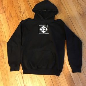 M22 youth large black hoodie